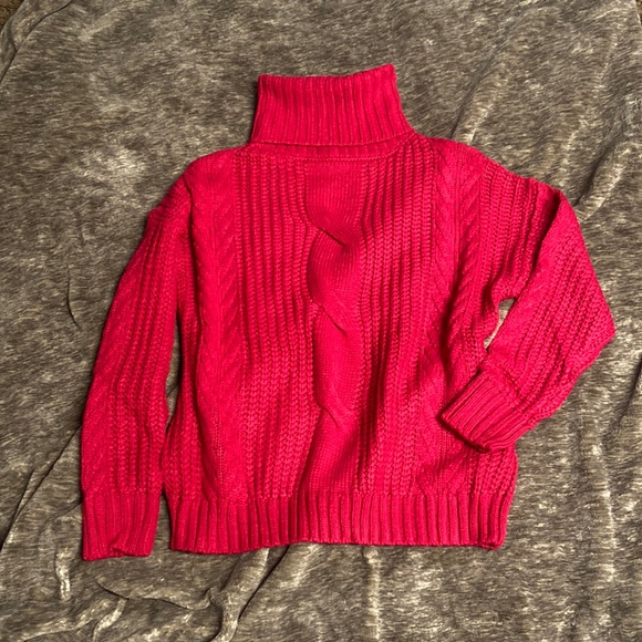 HP⭐️Knit Sweater (S & M) in Berry. So soft! Beautiful cable knit. ❤️ - Picture 2 of 3